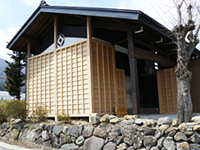 ��낢����A������q��